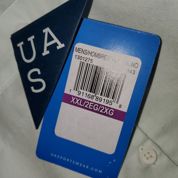 NWT UNDER ARMOUR BUTTON-DOWN SHIRT - Picture 4 of 5